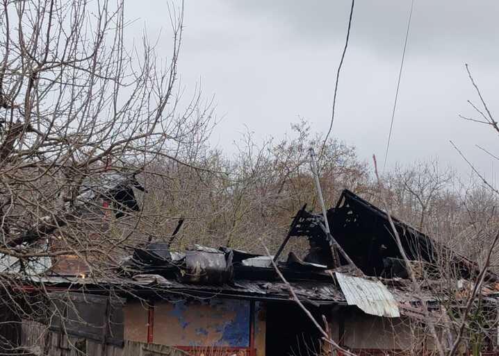 incendiu-devastator:-o-femeie-de-75-de-ani-gasita-carbonizata-in-locuinta-sa