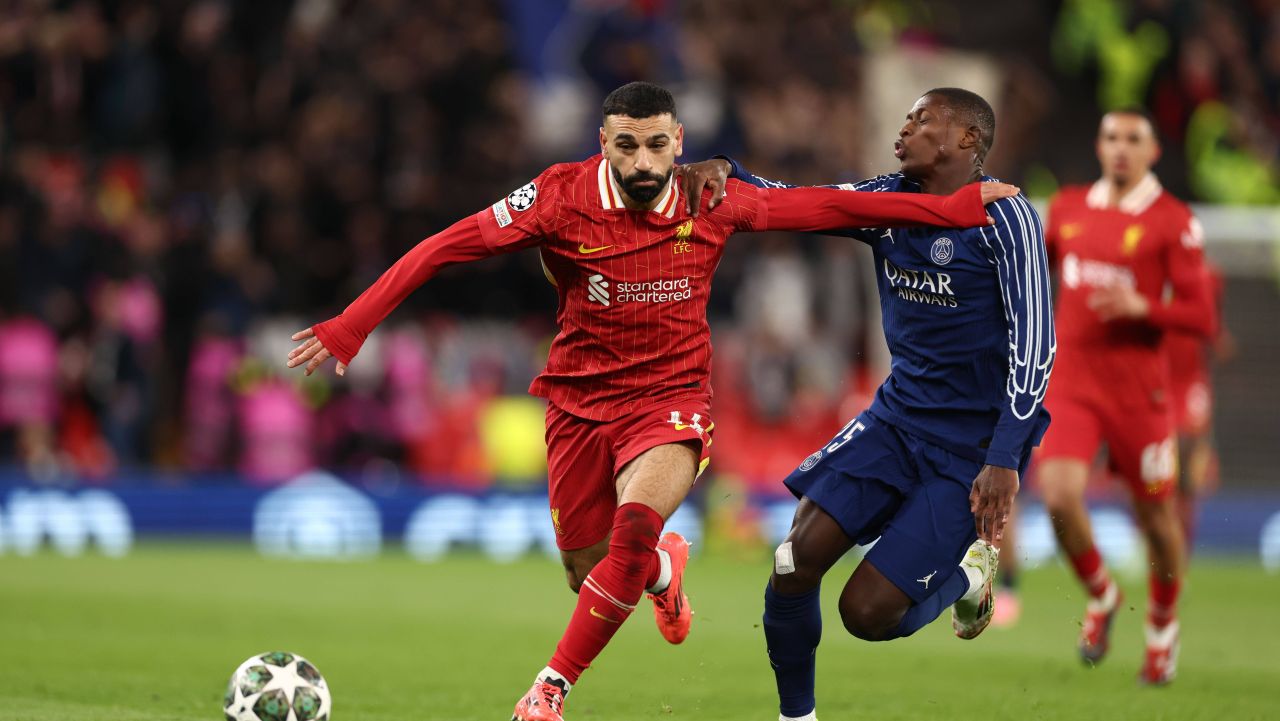 sase-recorduri-doborate-in-liverpool-–-psg,-cu-romanul-istvan-kovacs-la-centru