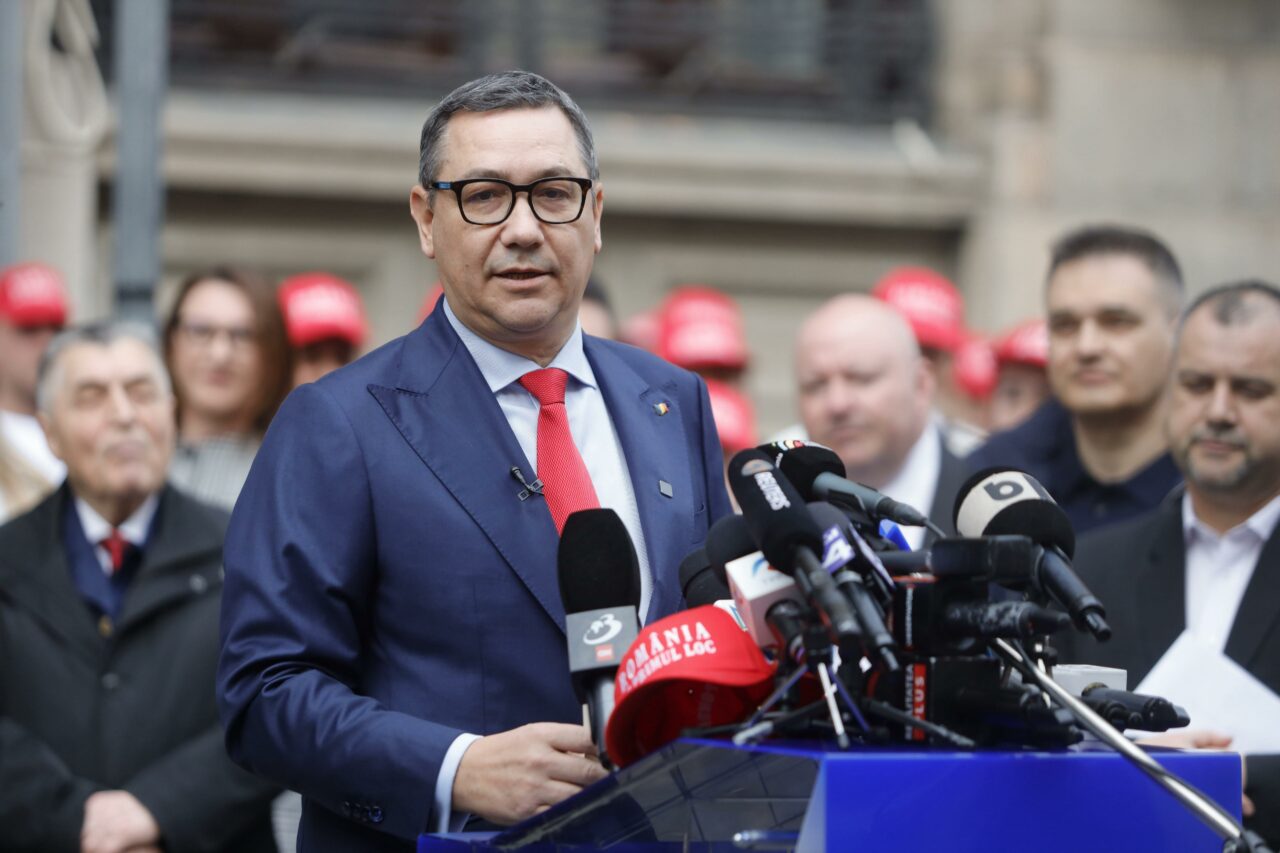 victor-ponta-a-trecut-de-ccr-poate-candida-la-alegerile-prezidentiale.-decizia-este-definitiva