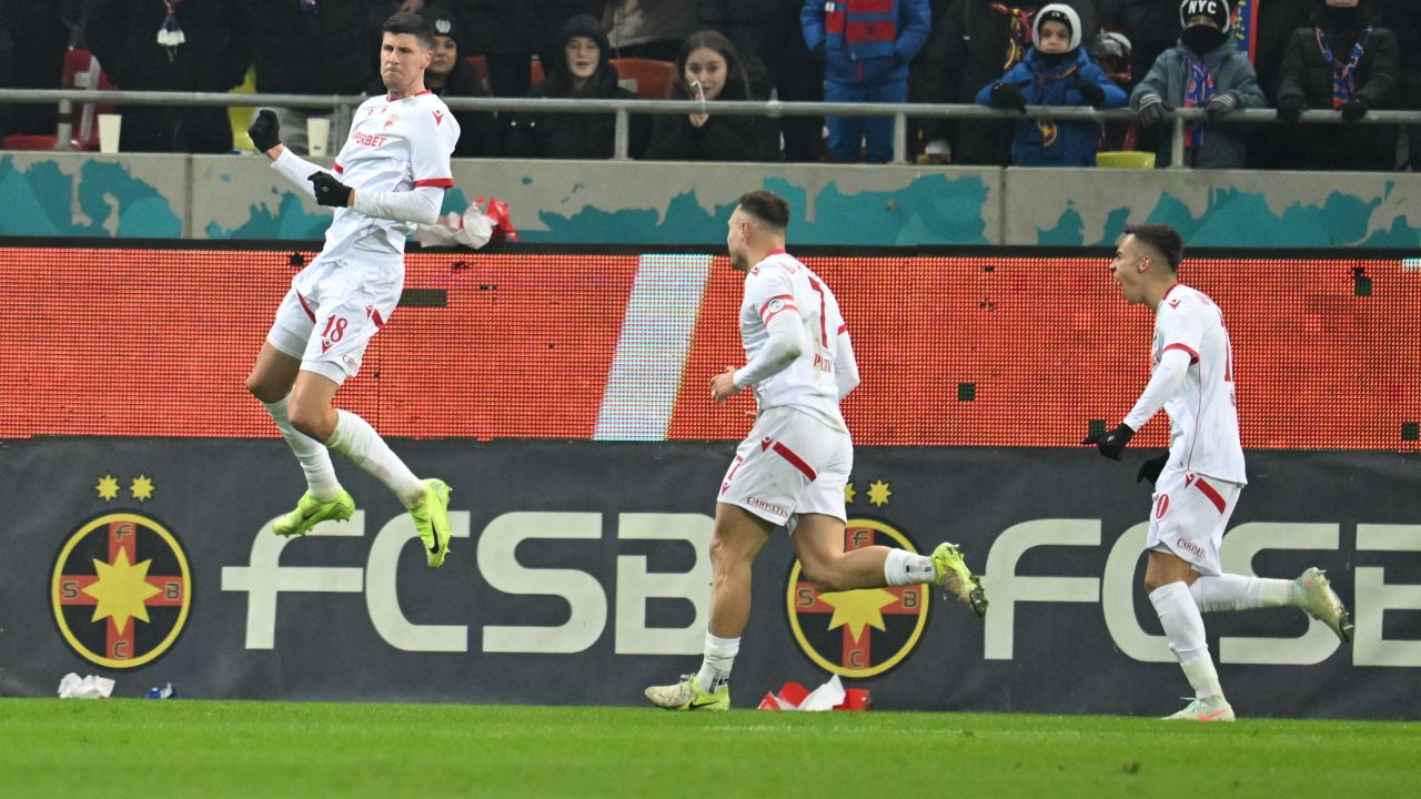 stipe-perica-baga-carbuni-pentru-dinamo!-esecul-cu-cfr?-cum-a-raspuns-atacantul