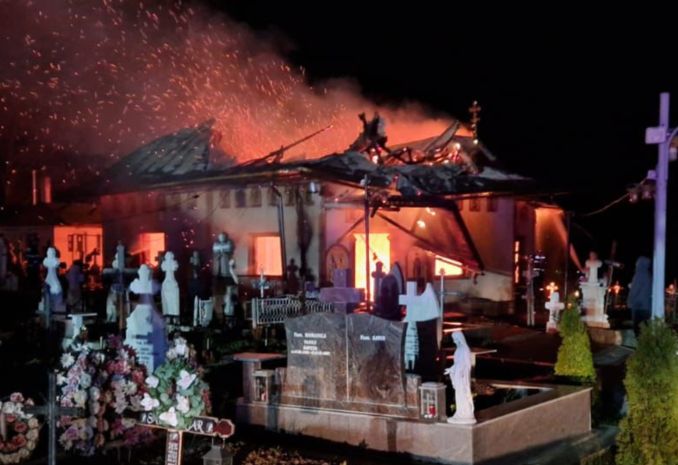incendiu-la-biserica-din-prohozesti-in-aceasta-dimineata