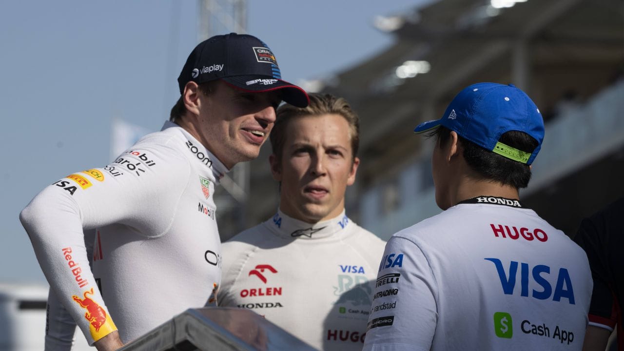 liam-lawson,-out-de-la-red-bull-racing!-cine-ar-urma-sa-fie-noul-coleg-al-lui-verstappen