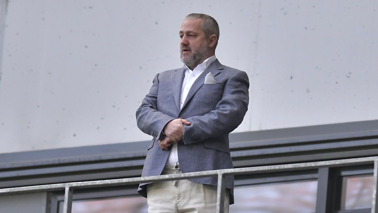 mirel-radoi,-mana-libera-la-craiova.-rotaru:-suntem-disciplinati-si-facem-exact-ce-spune
