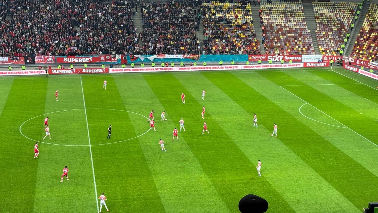 acum:-dinamo-–-fcsb-0-0-|-ros-albastrii-incep-in-atac-meciul