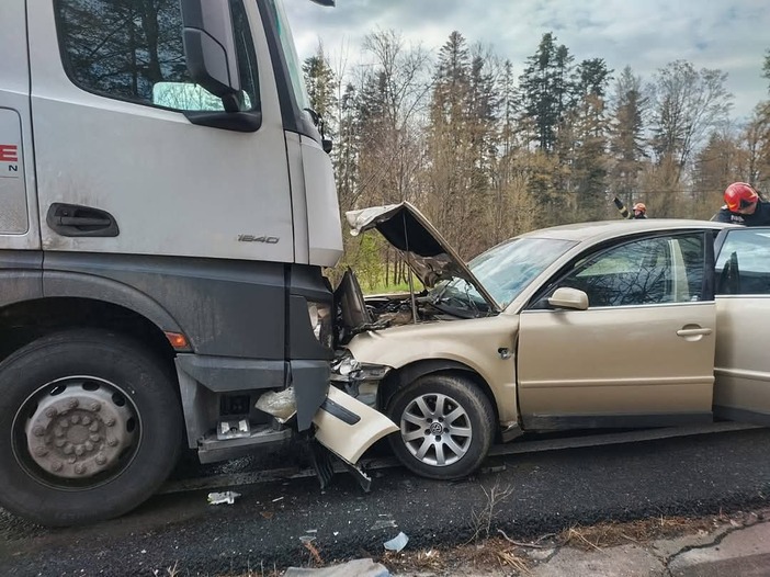 o-femeie-a-ajuns-la-spital-in-urma-unui-accident-produs-in-aceasta-dimineata