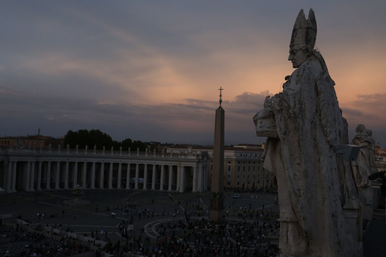 emmanuel-macron-si-volodimir-zelenski-si-au-anuntat-prezenta-la-funeraliile-papei-francisc