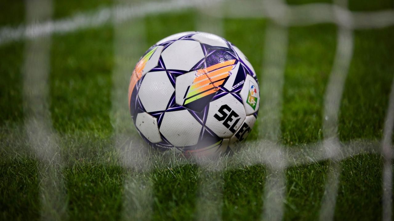 echipe-din-ungaria-si-au-dat-acordul-sa-trimita-fotbalisti-in-prima-liga-din-romania!