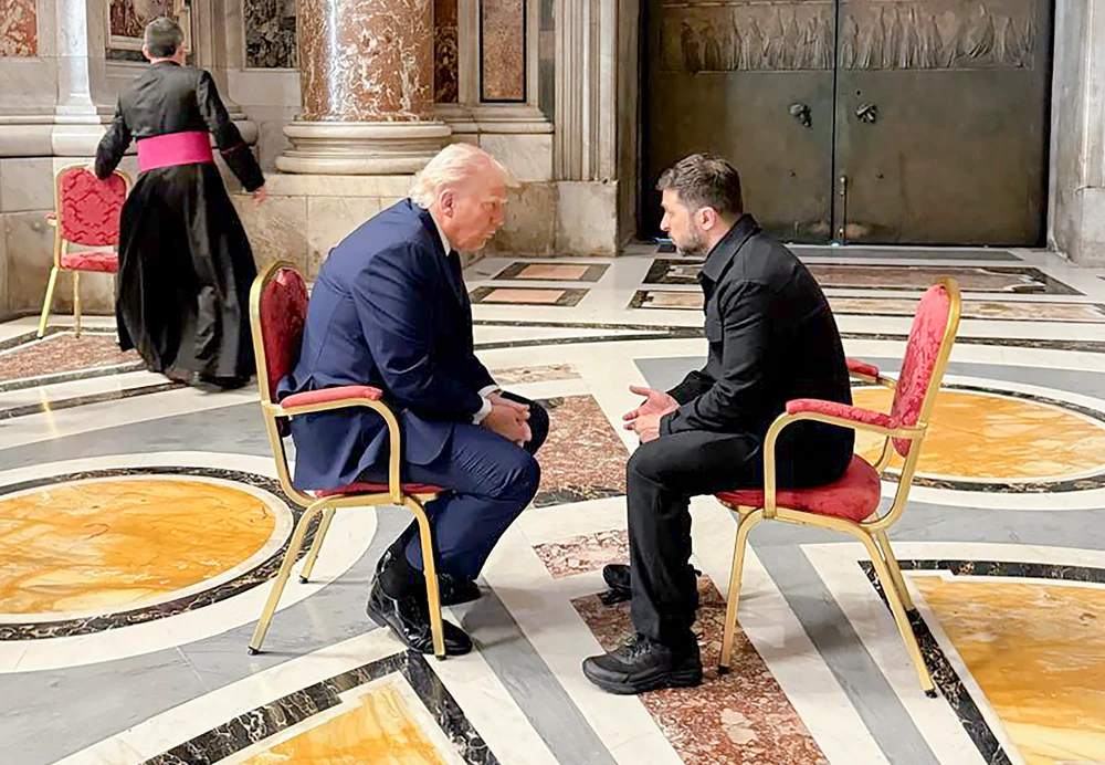 de-ce-nu-poate-zelenski-sa-accepte-pacea-lui-trump
