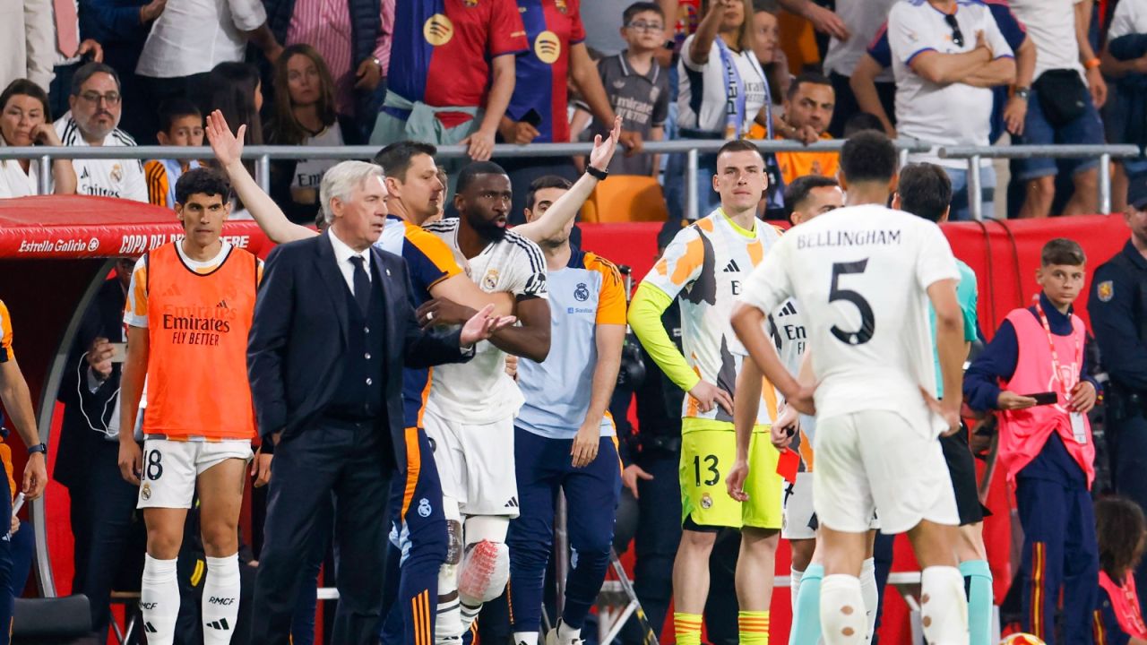 antonio-rudiger-si-a-aflat-pedeapsa-dupa-criza-de-nervi-din-el-clasico!-nici-vazquez-n-a-scapat