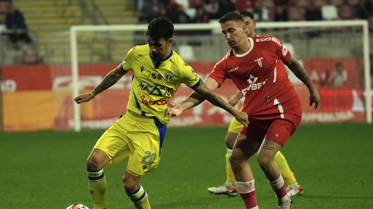 uta-arad-–-petrolul-ploiesti,-live-text-de-la-17:30-|-miza-importanta-pentru-ambele-formatii