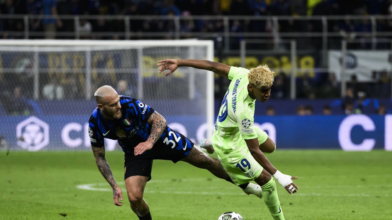 inter-milano-–-fc-barcelona-2-2,-acum!-catalanii-egaleaza-in-doar-sase-minute