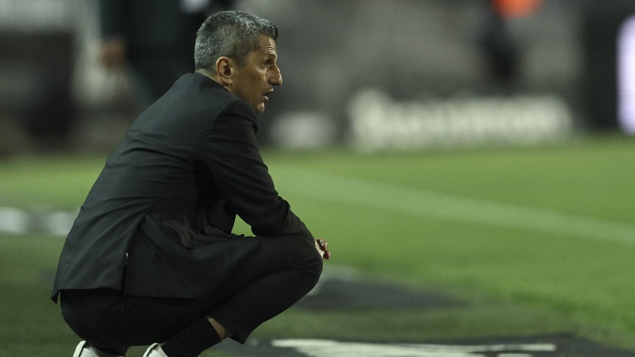 retragere-de-legenda-la-paok!-discursul-sustinut-de-razvan-lucescu-dupa-meciul-cu-aek-atena