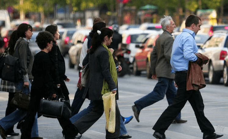 declin-demografic-accelerat:-peste-11.000-de-romani-in-minus-intr-o-singura-luna