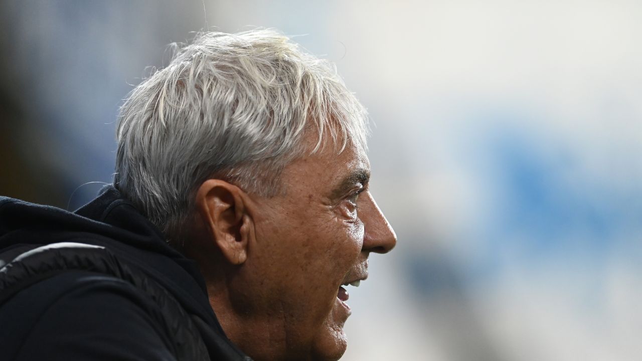 universitatea-craiova-renunta-la-un-fotbalist-de-nationala:-„nu-i-am-prelungit-contractul”
