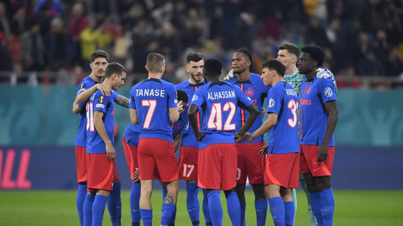 fcsb,-party-in-aer-liber:-petrecerea-din-piata-constitutiei,-prefatata-de-precizarile-jandarmeriei