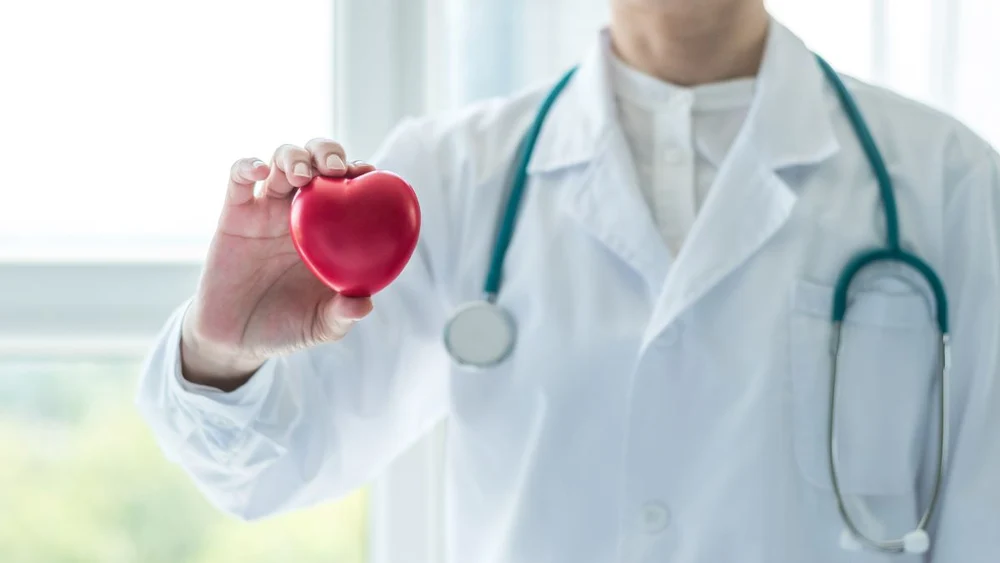 cinci-obiceiuri-simple-care-iti-pot-salva-viata.-sfaturile-unui-medic-cardiolog