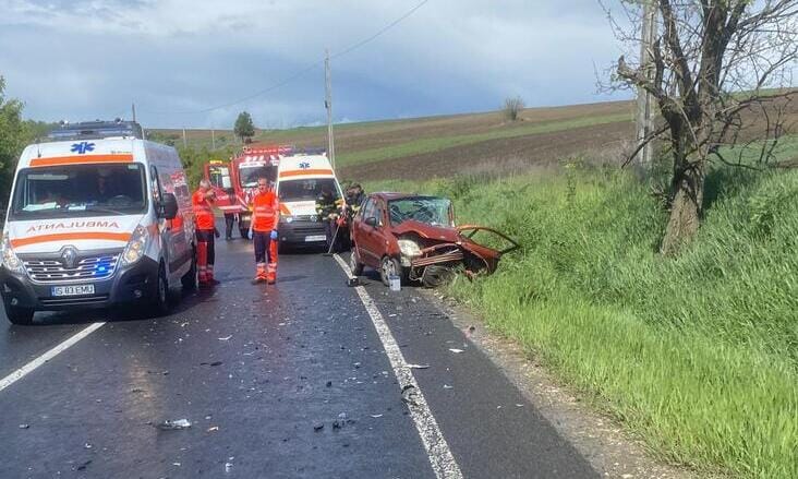 accident-tragic-pe-dn-24:-un-barbat-de-77-de-ani-a-murit,-iar-altul-de-75-de-ani-a-fost-ranit