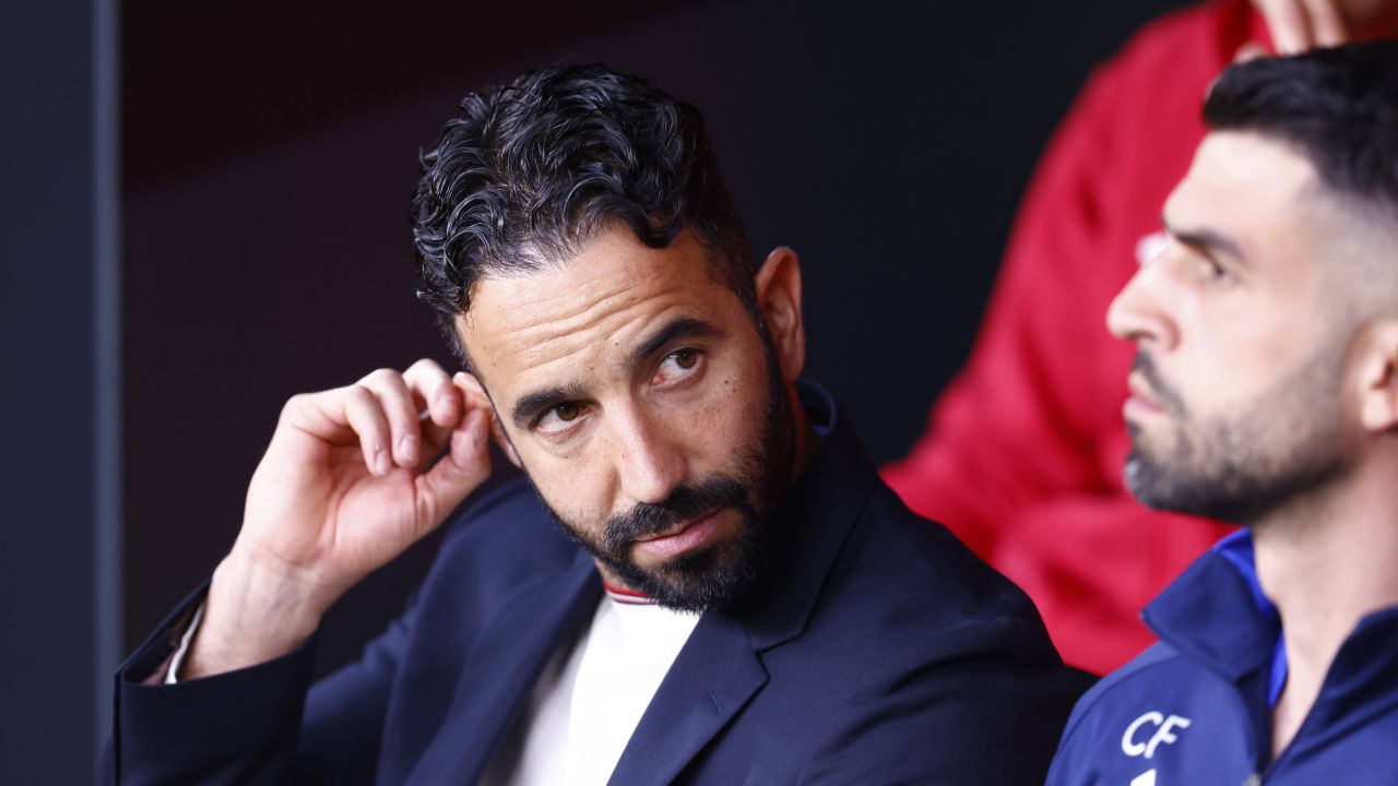 fanii-lui-united-au-explodat-dupa-finala-europa-league!-ruben-amorim,-luat-la-tinta:-afara!
