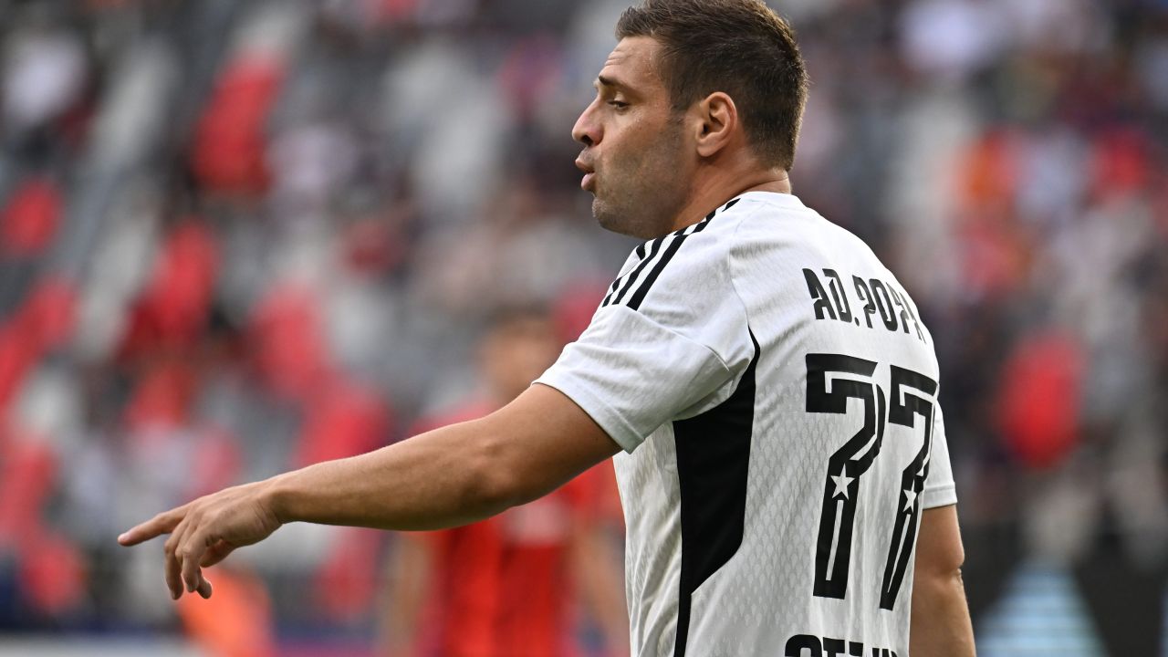 satul-de-critici,-adi-popa-si-a-dezvaluit-salariul-de-la-csa-steaua:-„ca-sa-nu-mai-existe-discutii!”