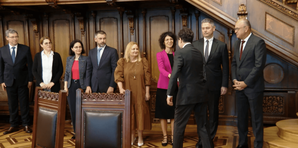 antreprenorii-s-au-intalnit-cu-presedintele-nicusor-dan.-nu-suntem-de-acord-cu-cresteri-de-taxe