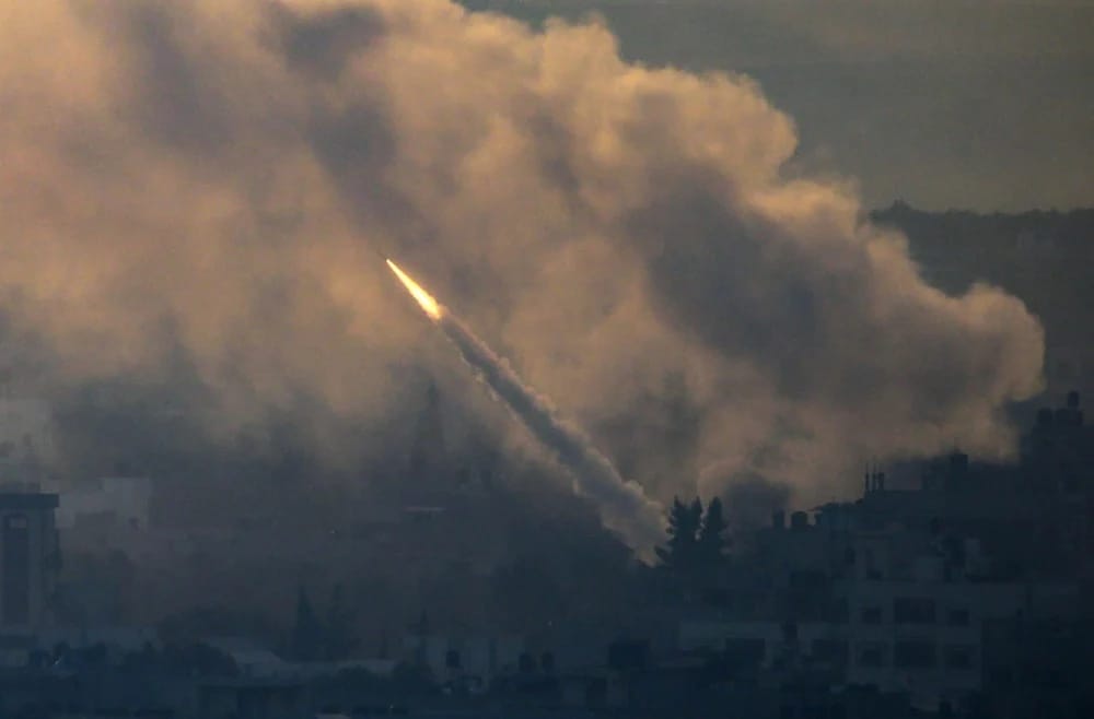 armata-israeliana-a-interceptat-o-racheta-lansata-din-yemen.-explozii-deasupra-ierusalimului