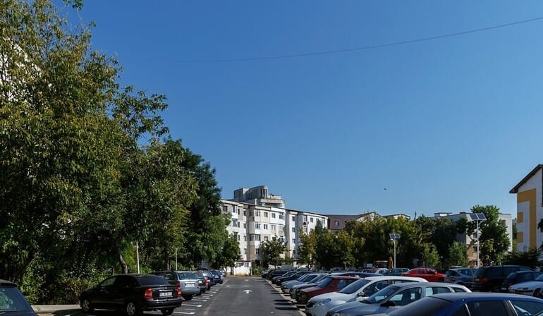 licitatie-pentru-locuri-de-parcare-in-cartierul-mircea-cel-batran