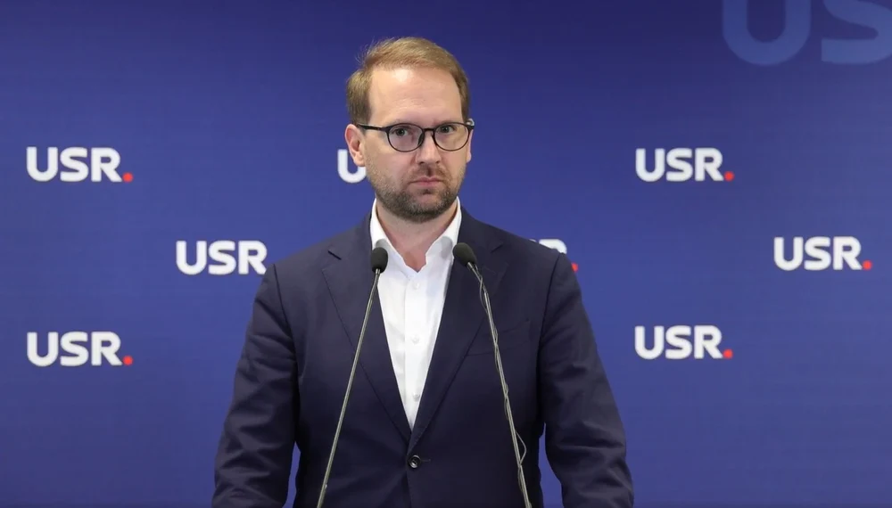 dominic-fritz-candideaza-la-sefia-usr-si-propune-o-resetare-strategica-a-partidului-–-surse