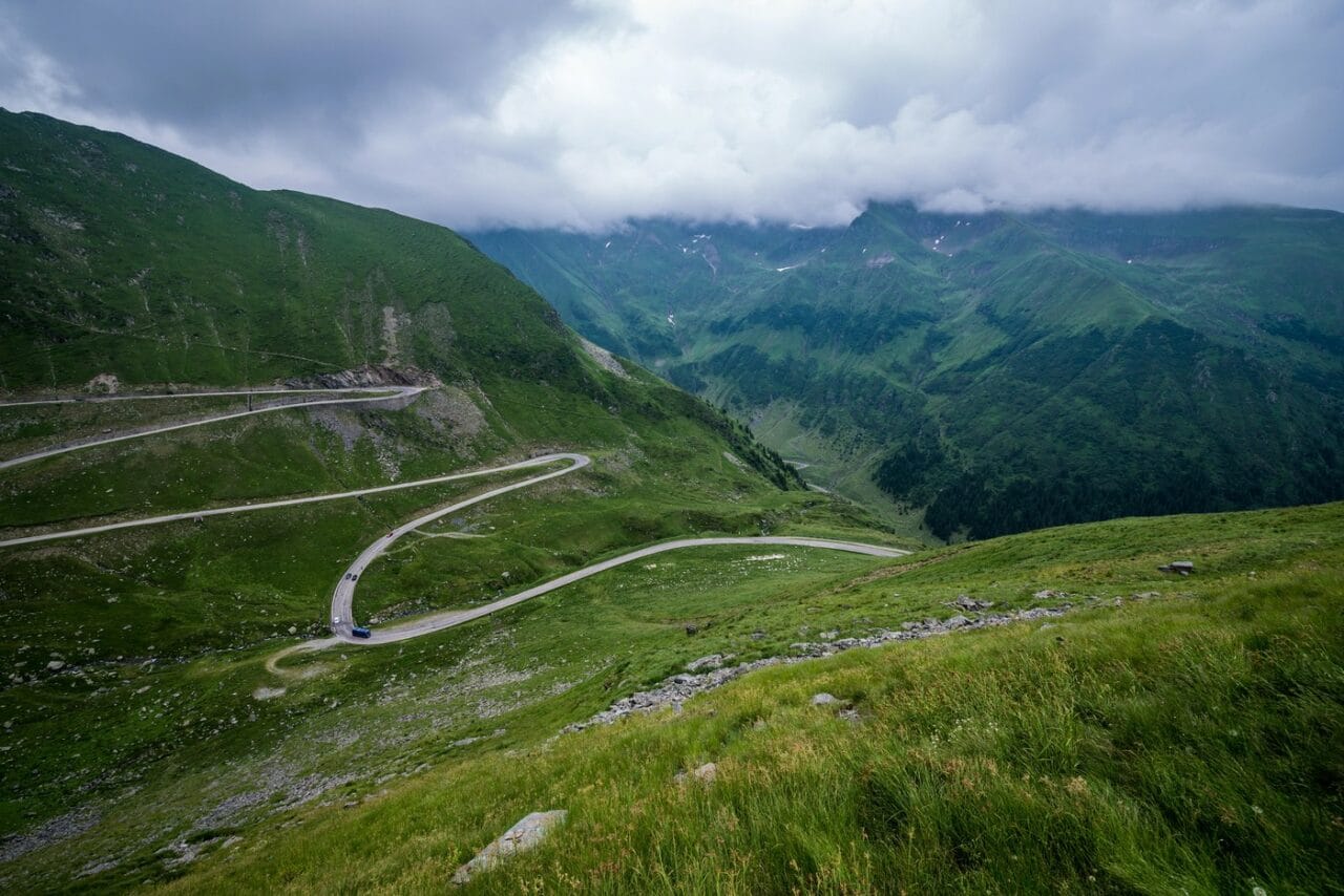 cand-se-redeschid-transfagarasanul-si-transalpina,-in-acest-an.-ce-trebuie-sa-stie-soferii