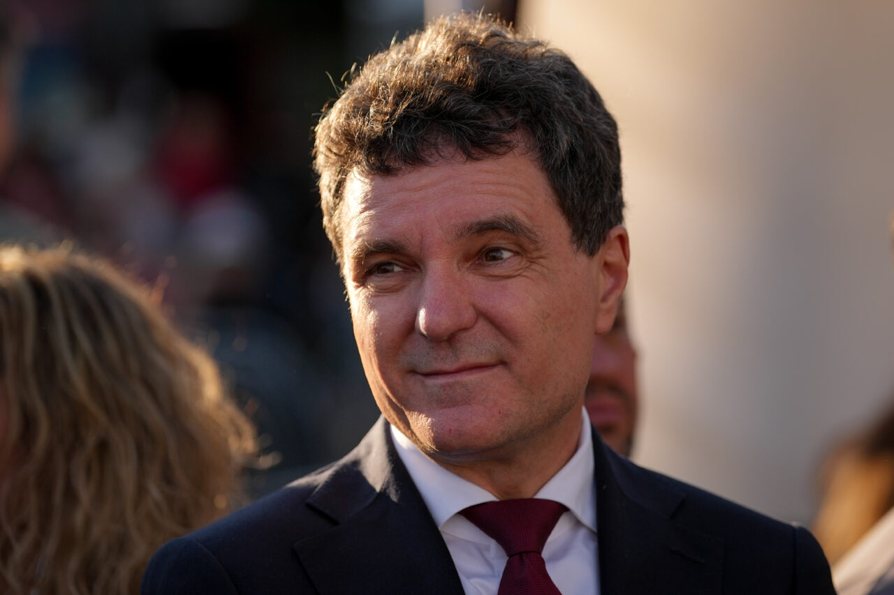 nicusor-dan-se-intalneste-cu-liderii-psd,-pnl,-udmr-si-usr-la-cotroceni