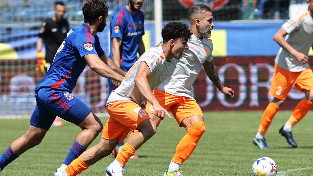 doua-transferuri-pregatite-de-o-echipa-din-superliga!-totul-sta-la-mana-lui-dinamo