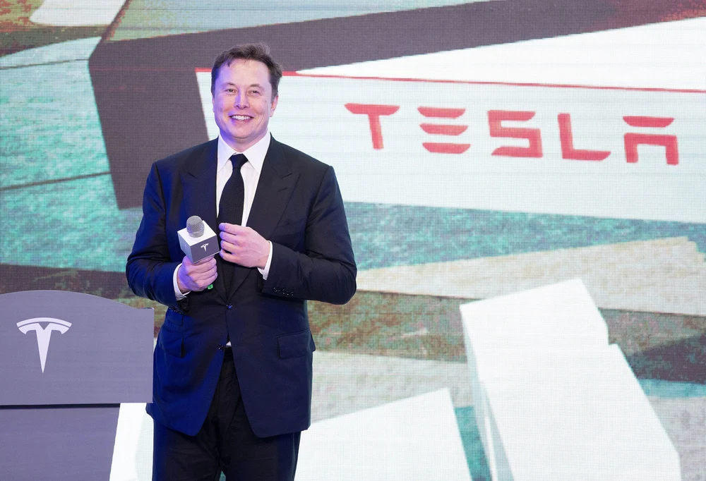 actiunile-tesla,-scadere-majora-pe-fondul-scandalului-dintre-trump-si-musk