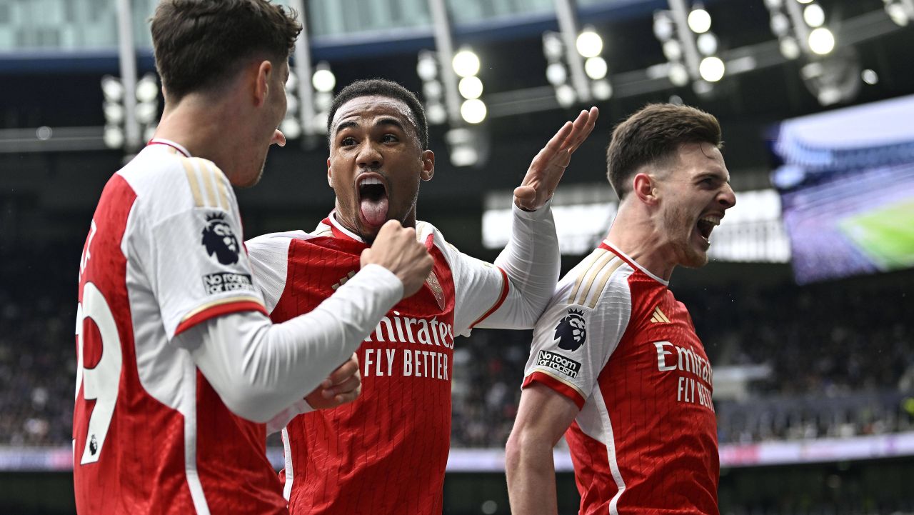 a-semnat-cu-arsenal:-e-un-club-incredibil