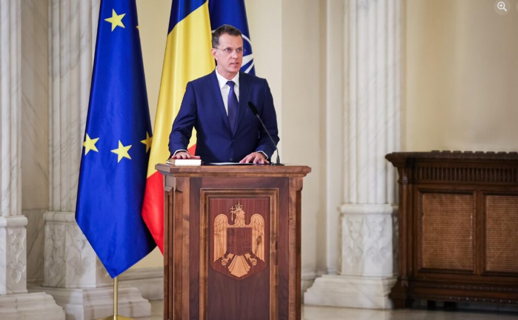 ionut-mosteanu,-noul-ministru-al-apararii:-romania-are-nevoie-de-o-armata-atractiva-pentru-tineri