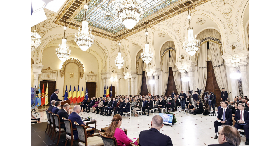 angajatii-guvernului-se-opun-plafonarii-sporului-pentru-conditii-vatamatoare-la-300-de-lei/luna