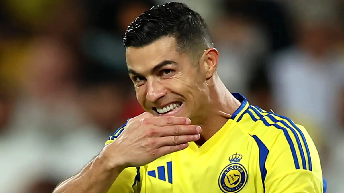 cristiano-ronaldo,-luat-peste-picior-de-fostul-sau-coleg.-si-joaca-pe-gratis!