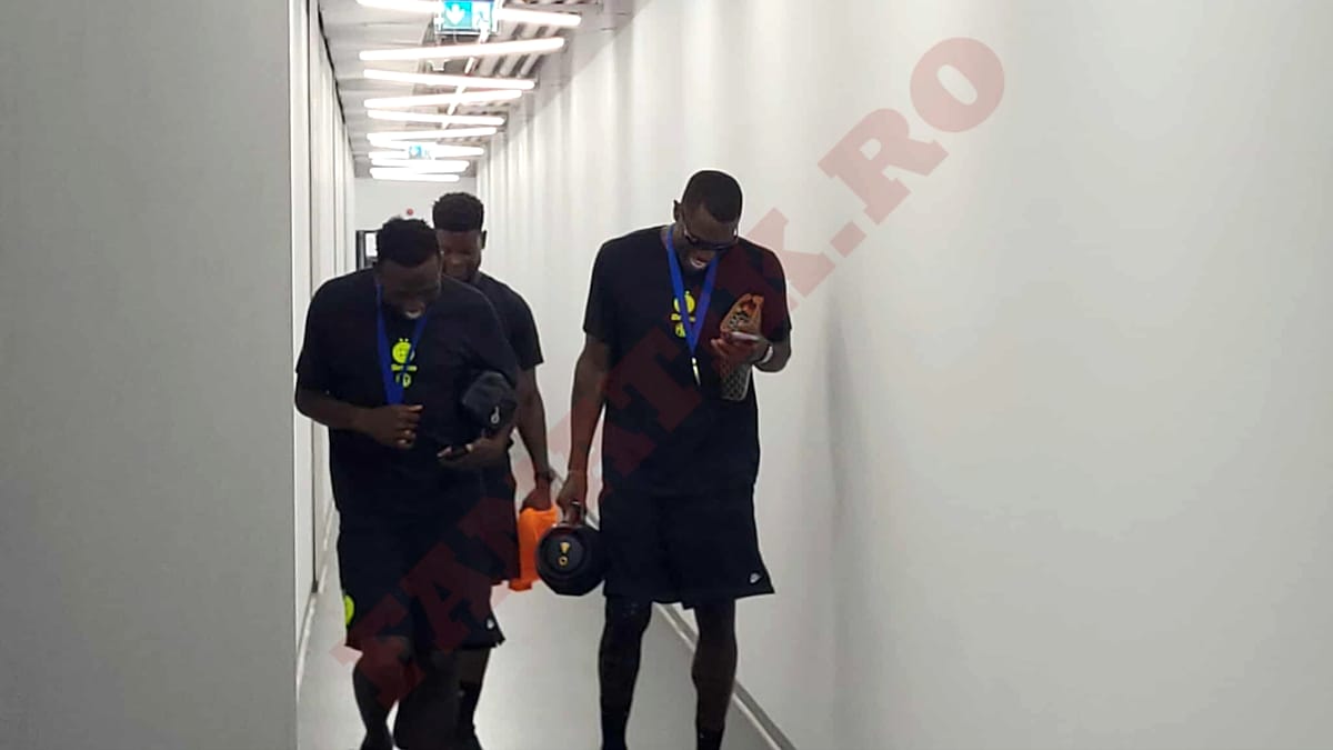 panterele-lui-gigi-becali-au-facut-show,-dupa-fcsb-cfr-cluj-2-1.-imagini-fabuloase-din-ghencea