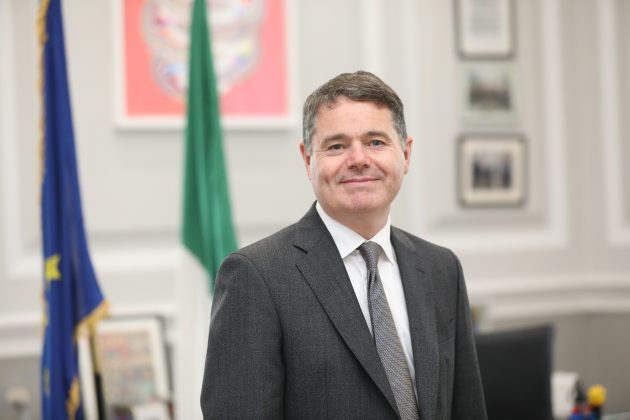 ministrul-irlandez-de-finante-obtine-al-treilea-mandat-in-fruntea-eurogrupului