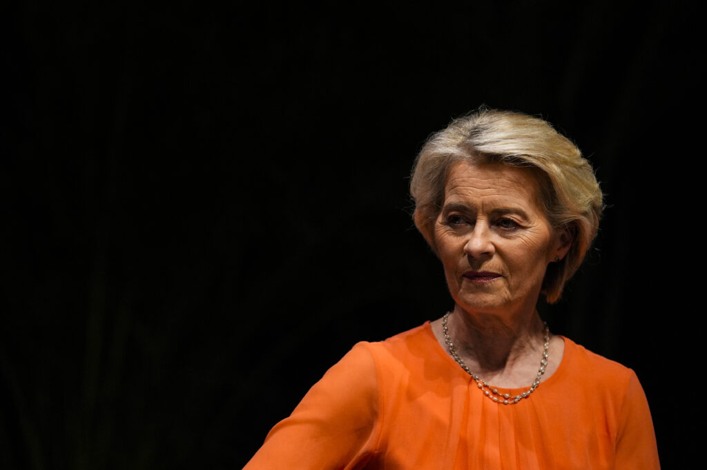 ursula-von-der-leyen-reactioneaza-dupa-anuntul-lui-trump-privind-tarifele-de-30%-pentru-ue
