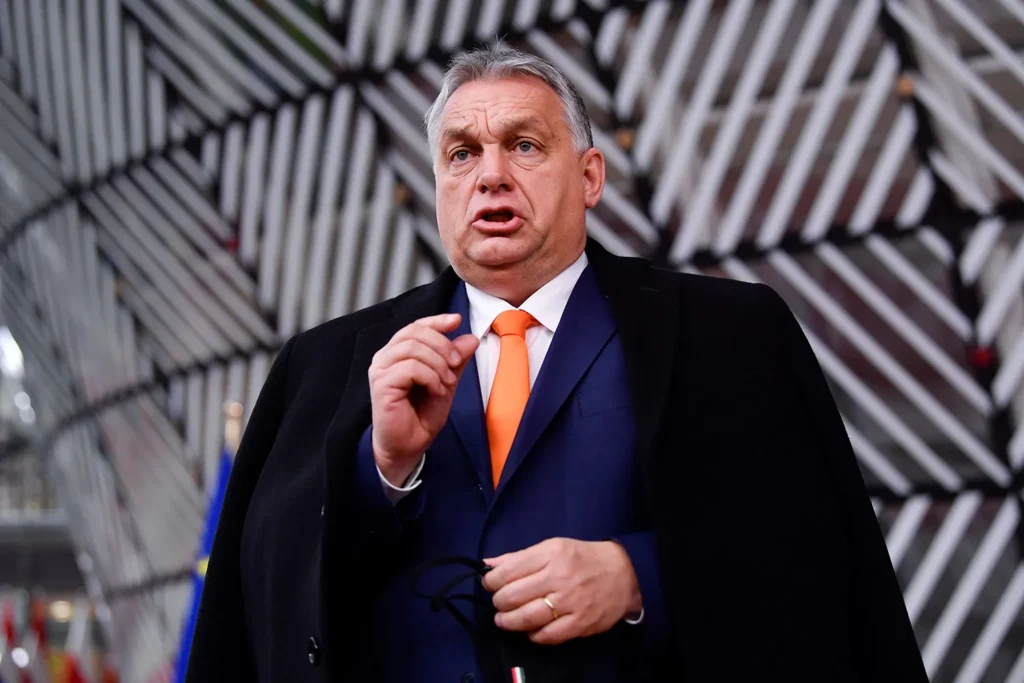 polonia-il-acuza-pe-viktor-orban-ca-submineaza-uniunea-europeana-alaturi-de-vladimir-putin