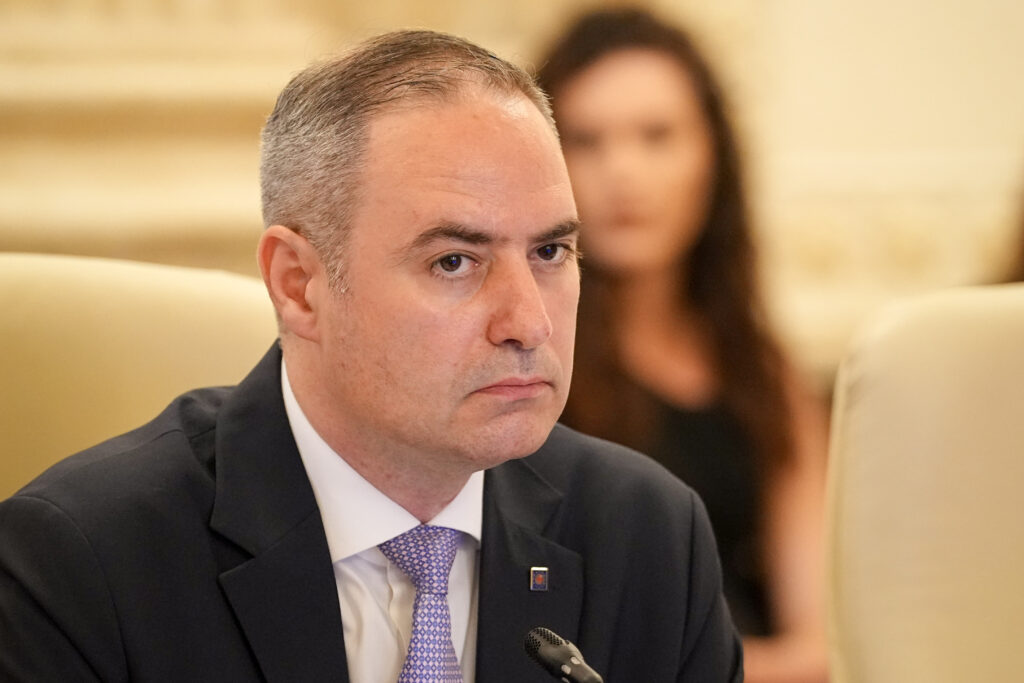 toti-angajatii-ministerului-finantelor-vor-intocmi-rapoarte-de-activitate-zilnice-din-1-august