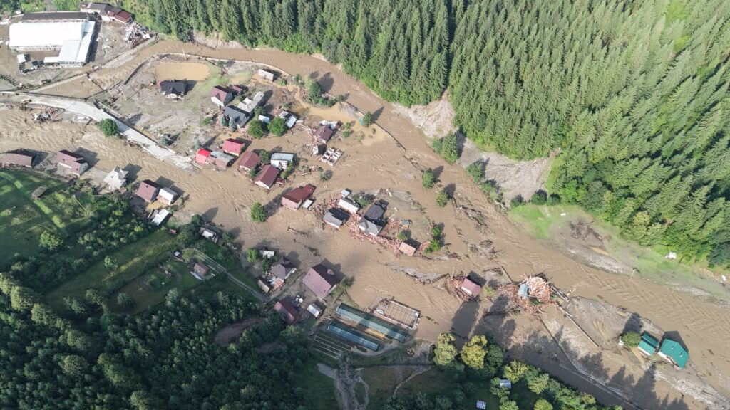 prima-reactie-a-presedintelui-nicusor-dan-in-urma-inundatiilor-devastatoare-din-moldova
