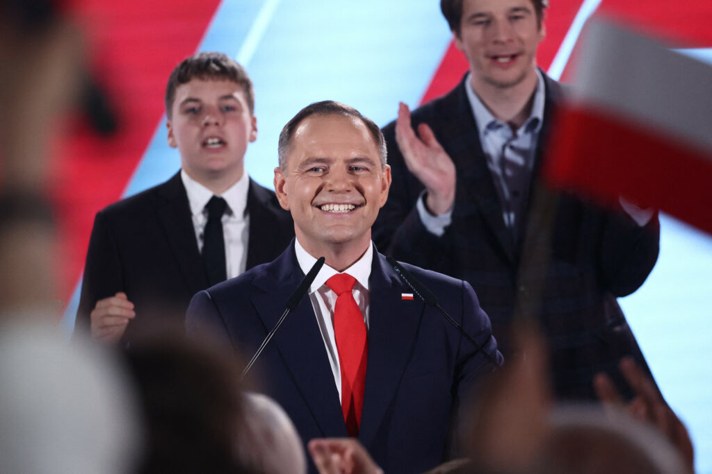 noul-presedinte-al-poloniei-a-fost-invitat-de-trump-la-casa-alba-in-luna-septembrie