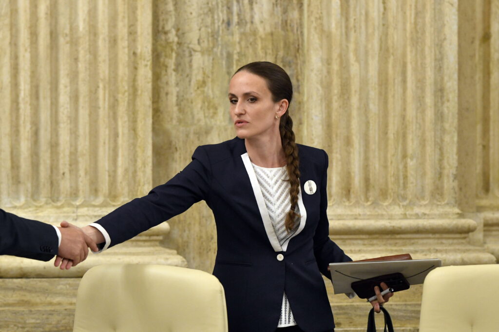 ministrul-oana-toiu:-romania-sprijina-ferm-ucraina-si-republica-moldova-pe-drumul-european