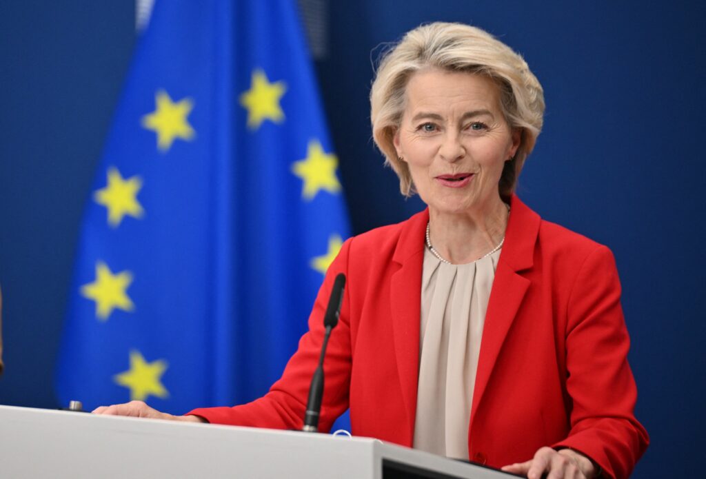 von-der-leyen:-europa-elaboreaza-planuri-precise-pentru-trimiterea-de-trupe-in-ucraina