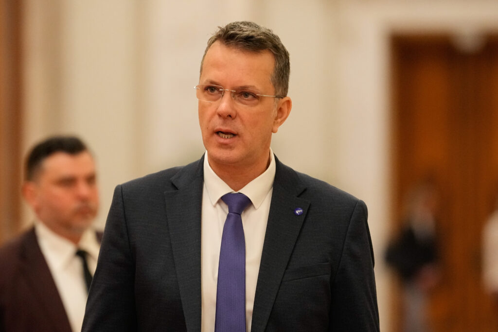 ionut-mosteanu-despre-pachetele-de-sprijin-pentru-ucraina:-vom-vedea-ce-putem-declasifica