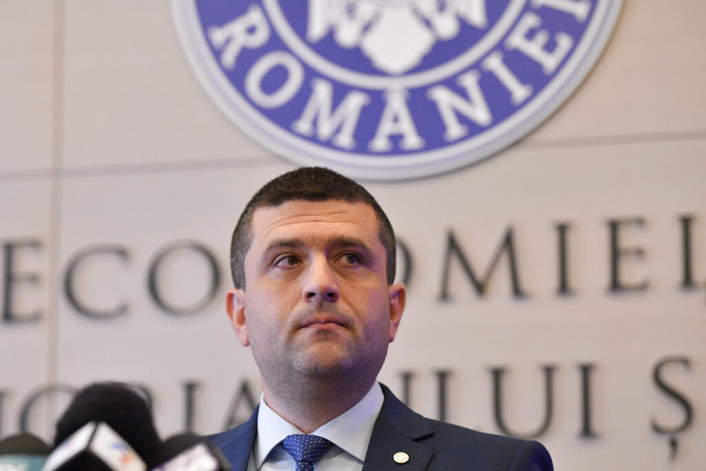 miruta,-despre-motiunile-de-cenzura:-simion-joaca-teatru,-nu-face-politica