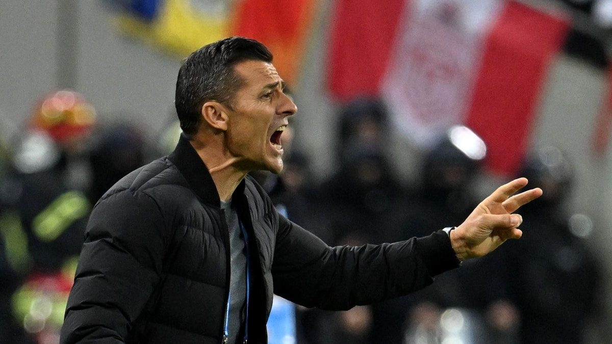 costel-galca,-nemultumit-dupa-victoria-cu-dinamo:-am-avut-noroc!-trebuie-sa-jucam-mai-bine