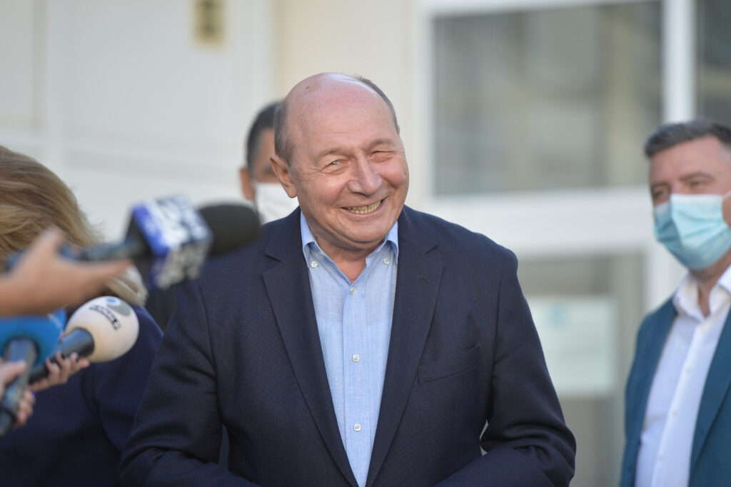 traian-basescu,-despre-dosarele-din-ultimele-zile:-lucrurile-par-scapate-de-sub-control