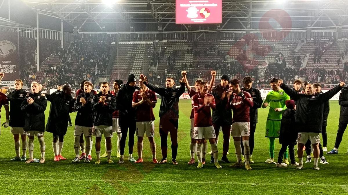 Rapid lider în SuperLiga la Giulești: euforie și aplauze pentru Costel Gâlcă, videoclip