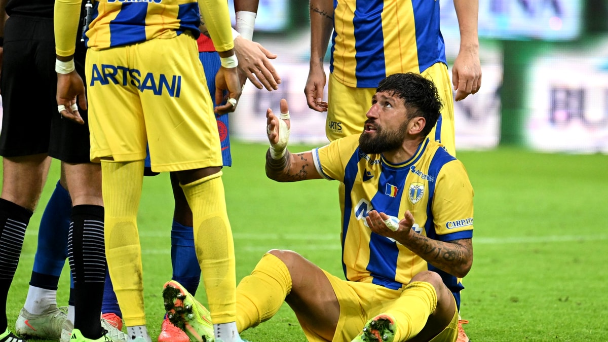 trebuia-sa-joace-fcsb-in-10-oameni-cu-petrolul?-ce-a-spus-paul-papp-dupa-ce-a-fost-lovit-cu-cotul-de-graovac:-e-clar,-nu?